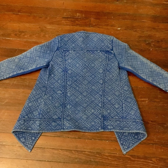 Quilted Lucky 🍀 Quarter Sleeved Coat - Picture 4 of 8